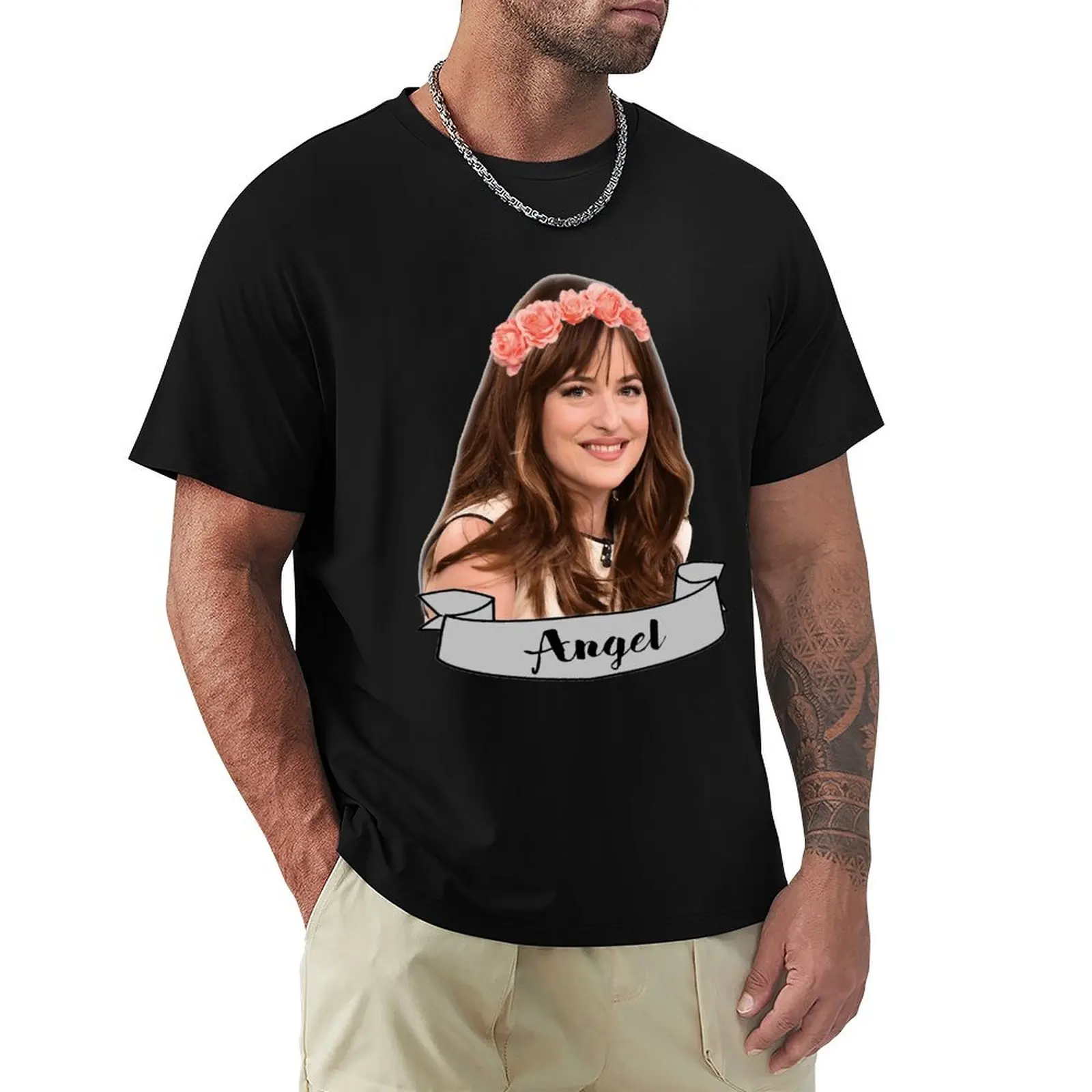 

Dakota Johnson Flower Crown T-Shirt Industrial Work Tee Shirt