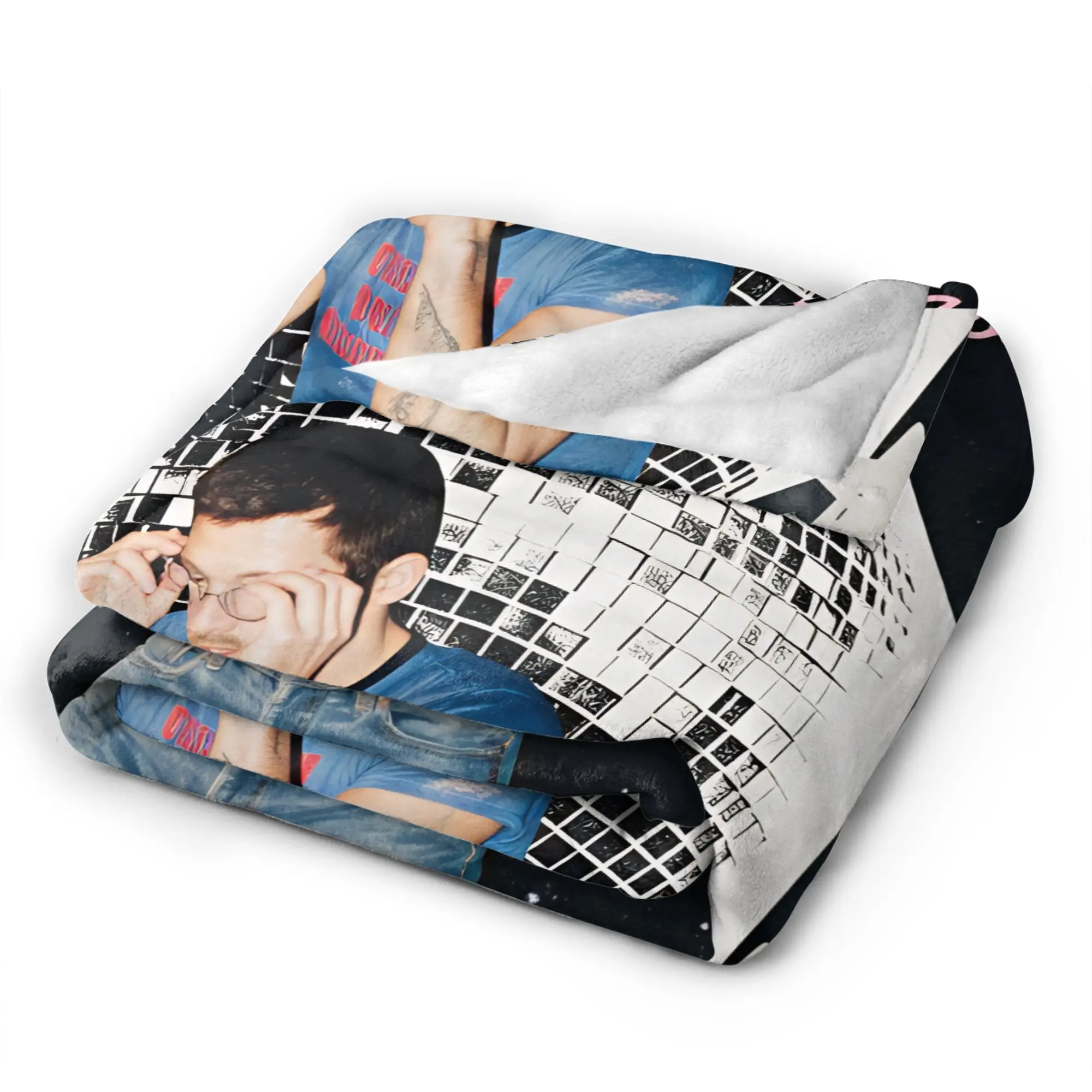 Harrys S-Styles Kiss Al the Time Flannel Blanket Girl  Comfortable Throw Blanket Winter Bedroom Bedspread Sofa Bed Cover
