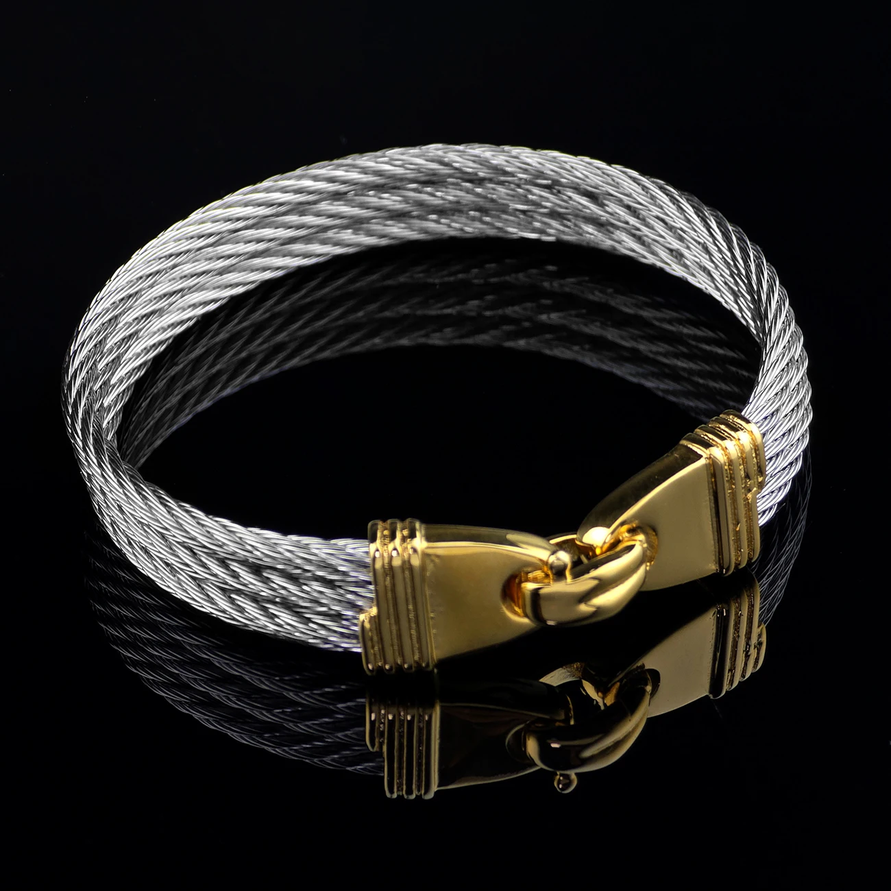 New Vintage Stainless Steel Cable Bracelet for Women—Perfect as a Luxury Jewelry Gift for Christmas or Valentine's Day