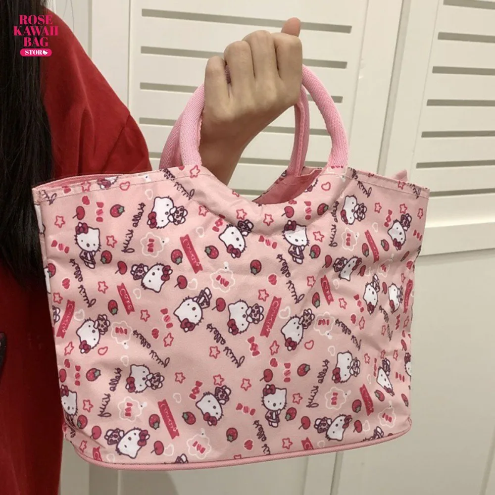 

Kawaii Hello Kitty Bag Cute Cartoon Bento Cat Fashion Handbag Essential Hello Kitty Crossbody Bag for Student Commuter Package