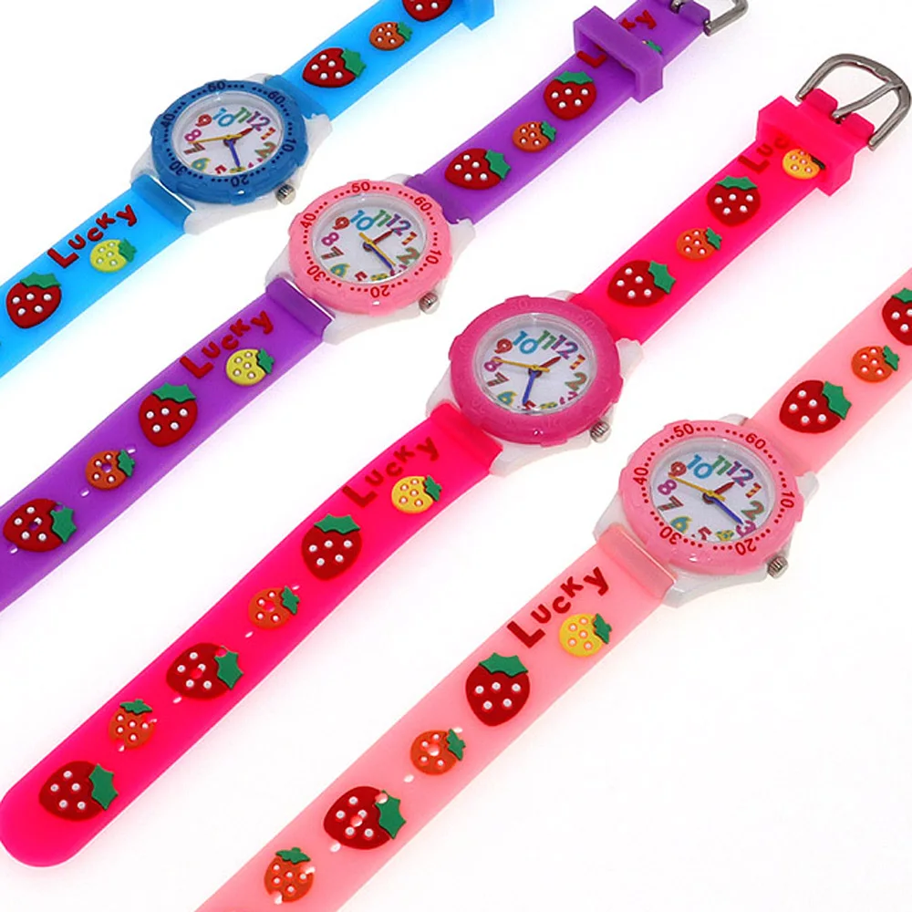 Desenhos animados Relógios Coloridos Crianças Meninos Meninas Assista Crianças Relógios Meninos Digital Watch Quartz Relógio De Pulso Strawberry Silicone Strap