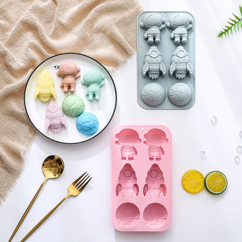 2 Pcs Astronaut Rocket Moon Silicone Mold Chocolate Dessert Cake Tools DIY Handmade Aromatherapy Candle Soap Making Mould