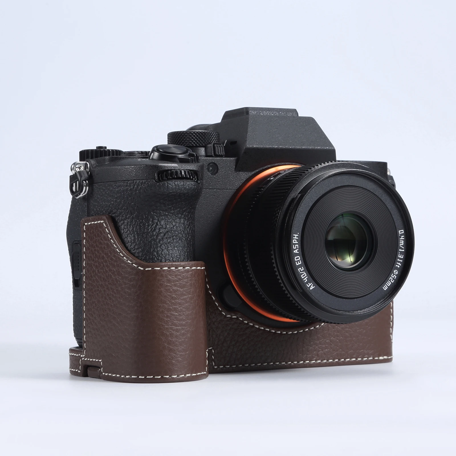 

For Sony ILCE-7M5 Case Handmade Genuine Leather Protective Case Alpha 7V Half Case Vintage Leather Bag Alpha 7V Camera Bag