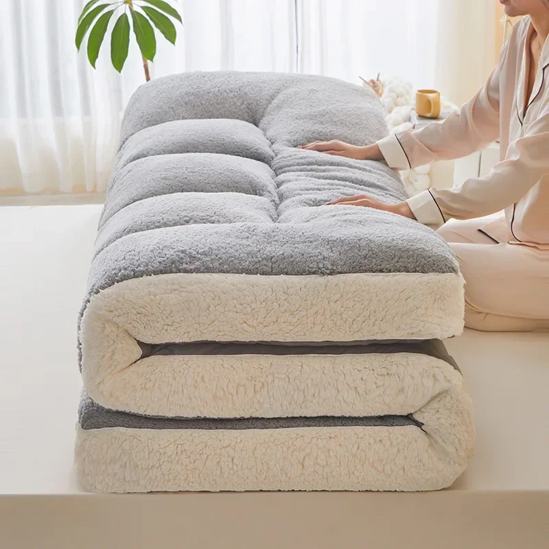 Fleece MattressTopper-Extra Thick Luxury Plush Bed Pad Soft Pillow Top With Polyester Fill forBack Pain Relief and Winter Warmth