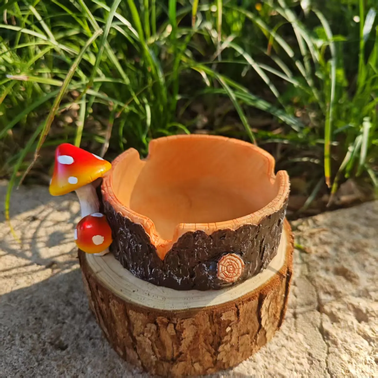 

1Pc Cute Tree Stump Mushroom Natural Forest Style Resin Material Ashtray, Home Outdoor Decorative Ornament