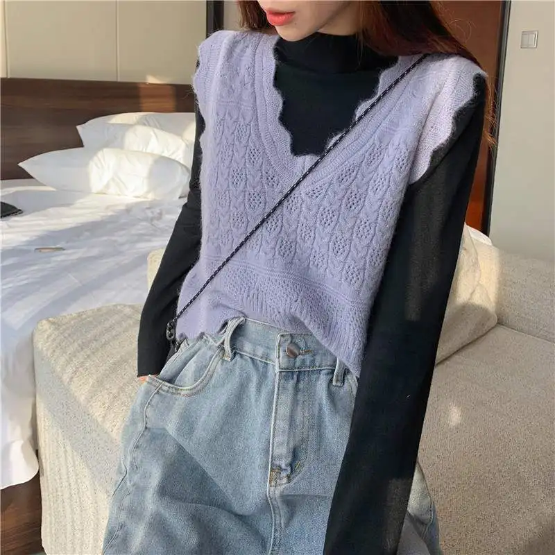 V-neck Vest Knitted Top for Women Cute Purple Kawaii Beig Ladies Sweaters Winter 2024 Clothing Korean Style Jumper Long Sleeve