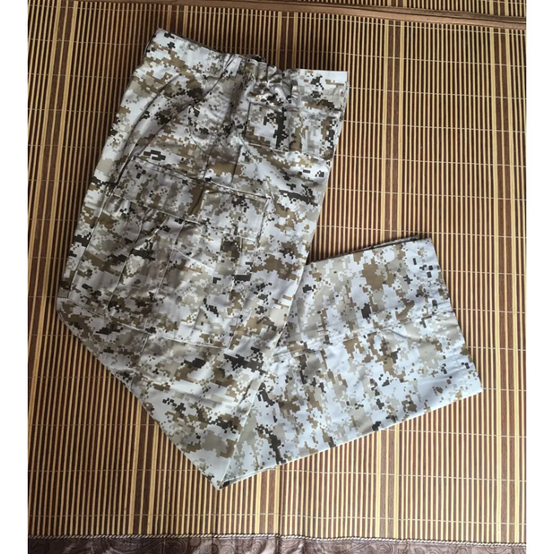 2026 Estados Unidos, traje digital do deserto, uniforme de treinamento militar