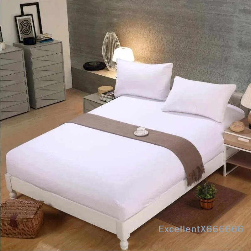Breathable Soft Fitted Mattress Cover Light Grey Brushed Twill Fabric Durable Anti-Slip Bed Cover for Holiday Rental Home