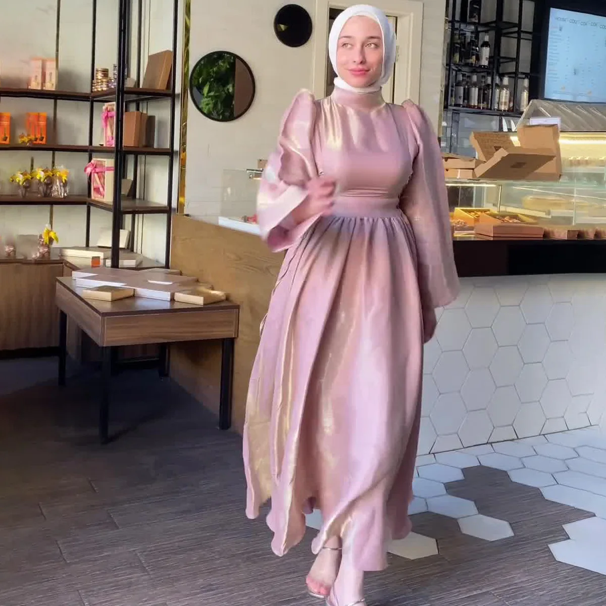 

2026 Spring New Lantern Sleeve Long Sleeve Glass Brocade Slim Fit Tie Long Dress Robe Abaya Ramadan Dubai Luxury Islam Elegant