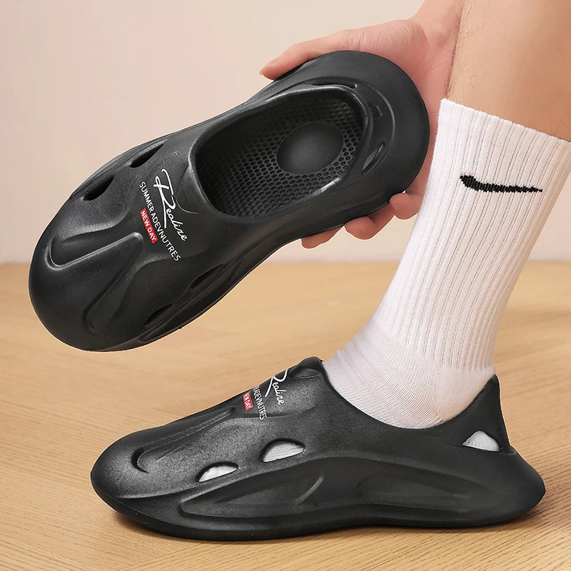 أحذية رجالية صيف 2025 جديدة غير قابلة للانزلاق ومضادة للرائحة أحذية الشاطئ الخارجية قابلة للتنفس صنادل للرجال #4