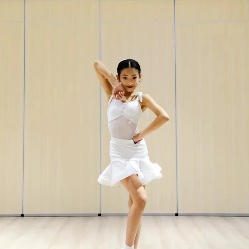 Zomer nieuwe stijl Latin dans oefen- en prestatiekostuums voor kinderen, meisjes en Latin danskostuums voor kinderen