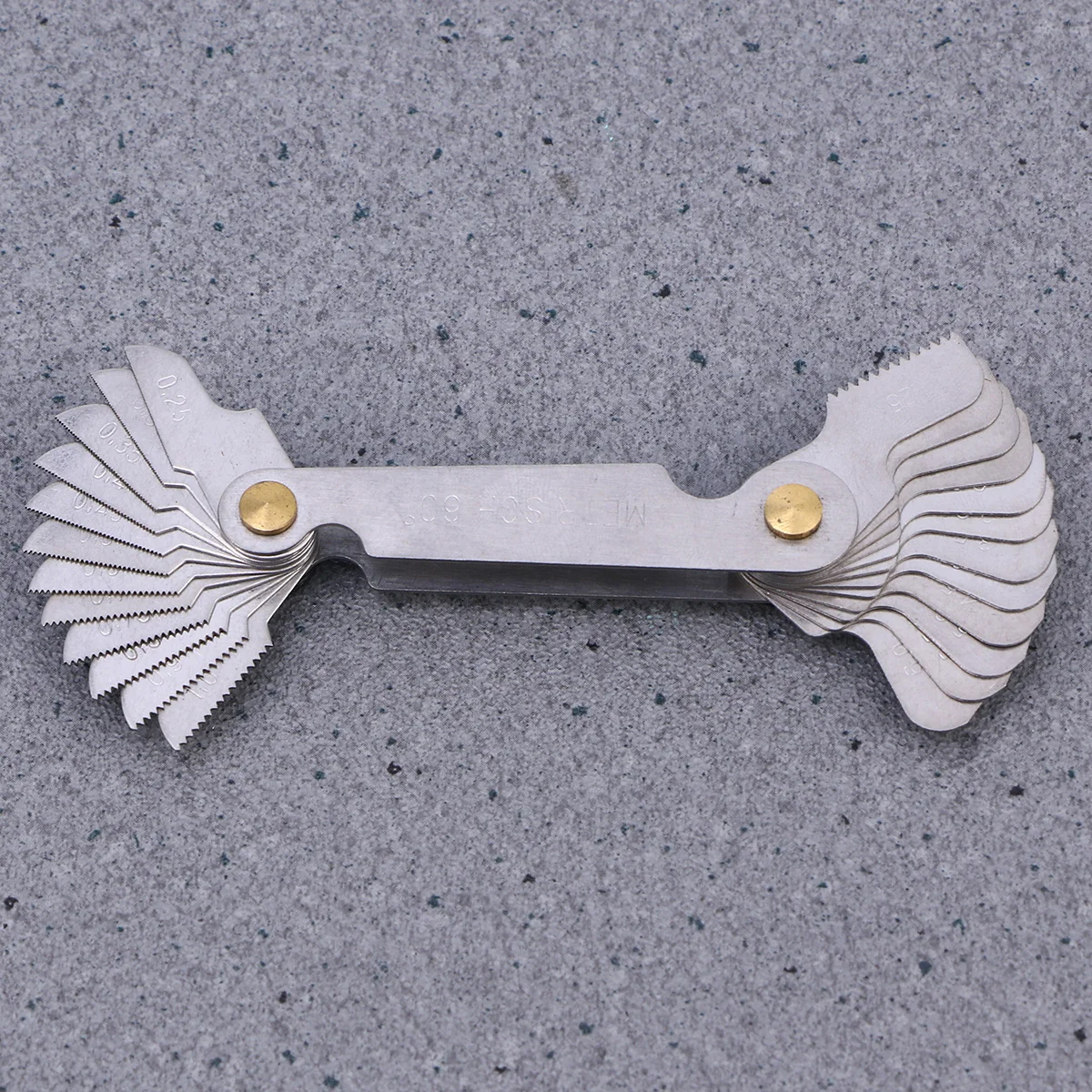 

Metric Screw Pitch Gauge Measuring Tool Cutting Gauge Tool Set Centre Gage 60° Inch System thread gauge