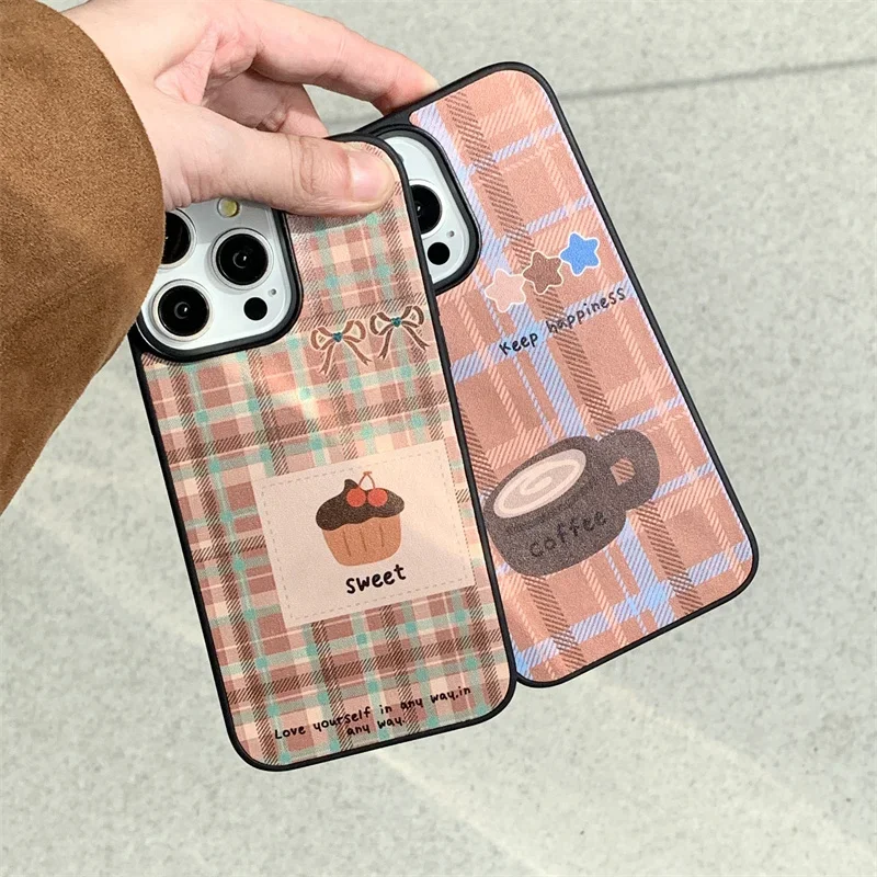 Cute Winter Cupcakes Phone Case For iPhone 16 Pro 14 15 Pro Max 13 Pro Cover with 3D Cartoons Small animals Silicone Cases Fun