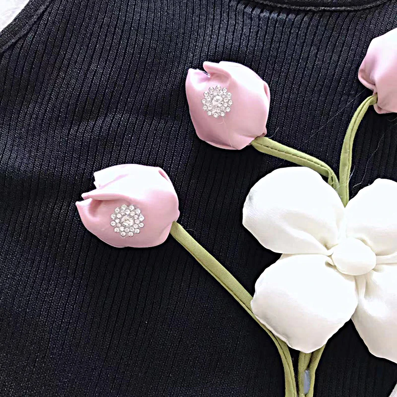 Summer Fashion Chic 3D Flower Knitted Vest Women Round Neck Sleeveless Tank Top Y2k Top Crop Tops Women Clothing