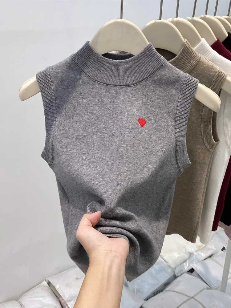

Casual All-match Solid Color Women Tank Tops Sleeveless Knitted Base Layer Vest Waistcoat Korean Style Versatile Slim Crop Top