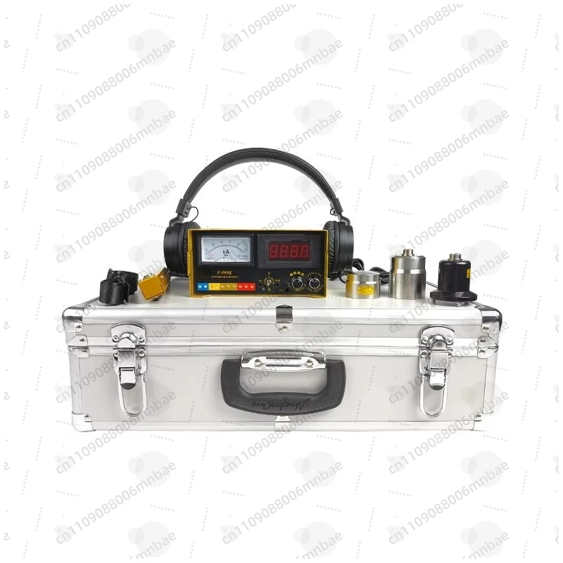 Leak Detector Sensor Pipe Leak Detection Acoustic Device IP55 Grade 8.4V 200-3000Hz Frequency Wall and pipe leak detectors