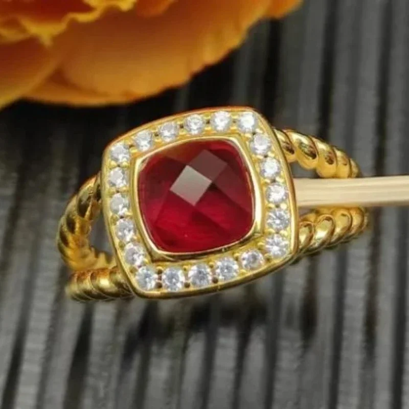 2026 New  Christmas New Jewelry Retro Couple Trend Fashion Temperament Colored Crystal Ring for Men and Women To Wear JZ09