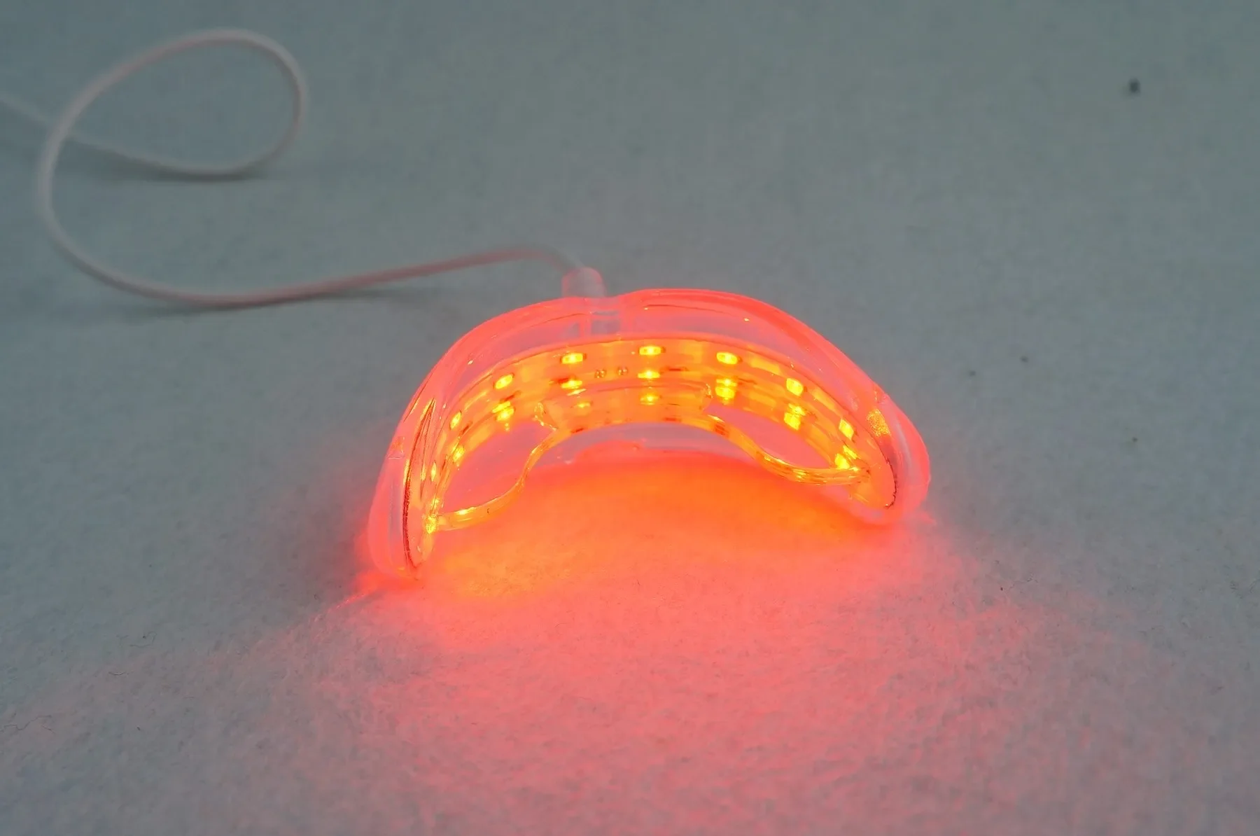 Red Light Therapy for Cold Sore Canker Sore 660nm Near Infrared LED Light Therapy Device for Oral Sore Problem