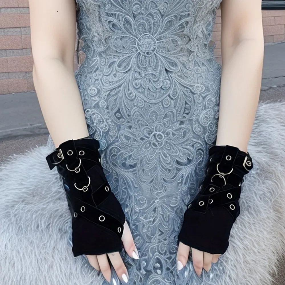 New Metal Rivet Fingerless Gloves Buckle Gothic Street Dance Sleeves Black Y2K Punk Style Sleeves Hip Hop