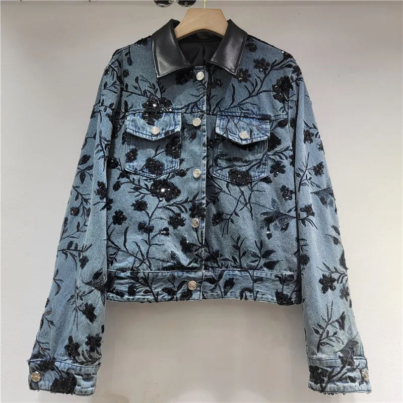 

SuperAen 2025 осенний новый женский дизайн с вышивкой и блестками, кожаный воротник-поло с цветочным принтом, короткие джинсовые пальто, уличные куртки