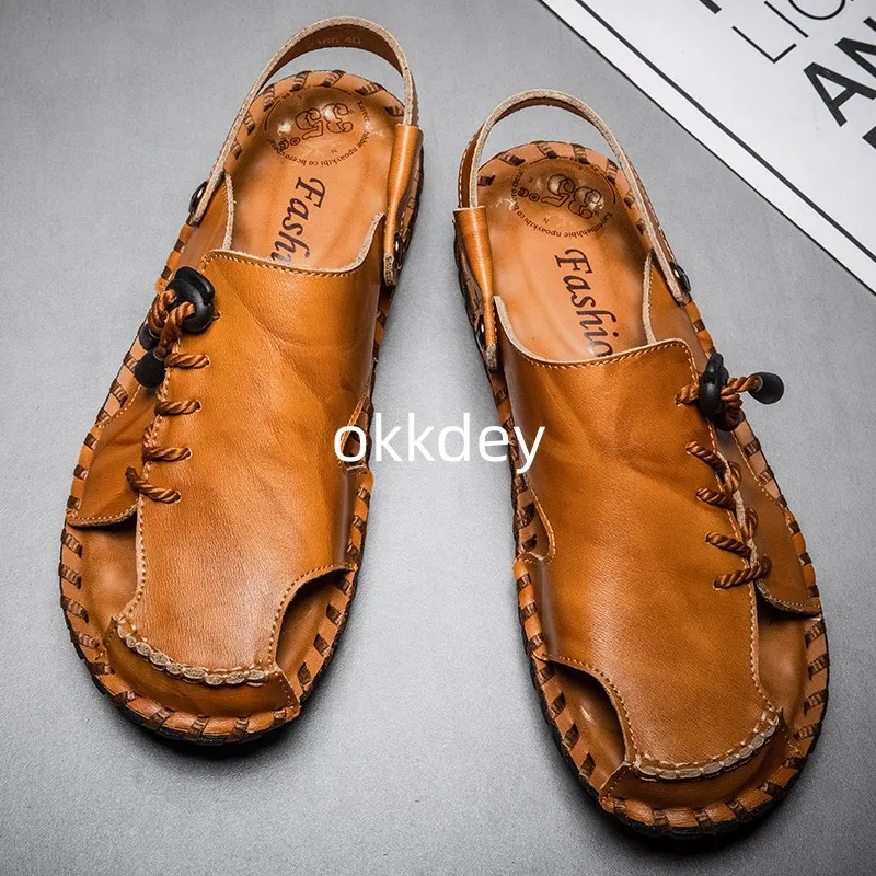 New In Sandals for Men Outdoor Beach Flats Breathable Casual Normal Leather Casual Anti Slip Designer Replica Summer Sandals