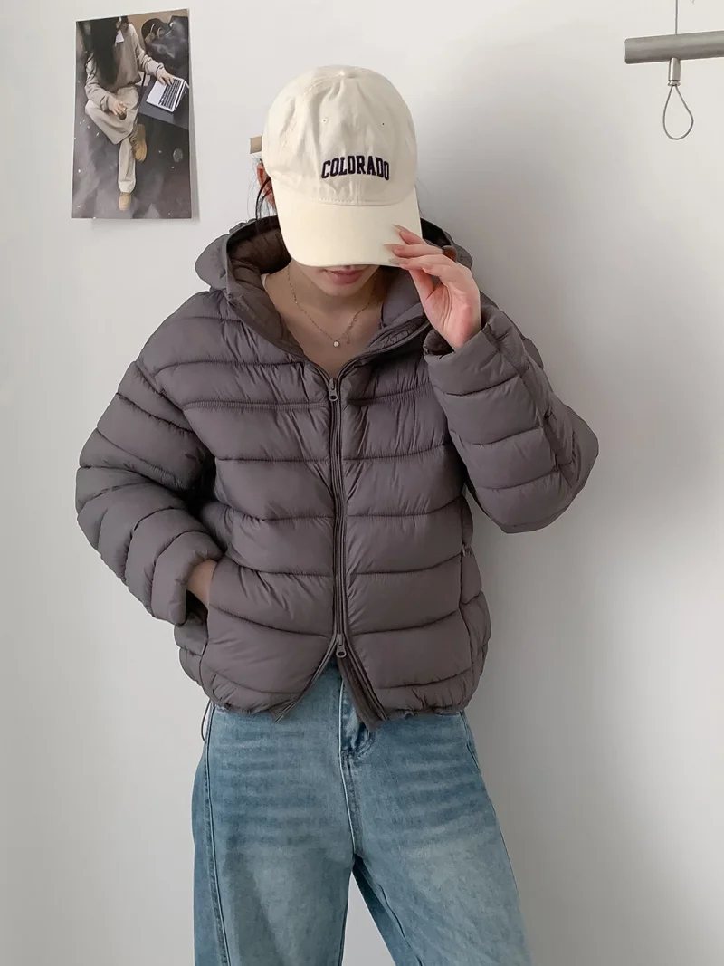 Super beautiful pork ribs down cotton jacket for women in winter 2026, new Korean style Short coat, trendy outerwear j1993
