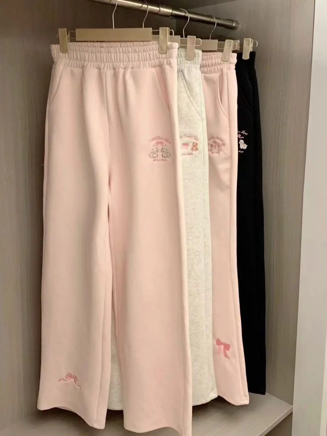 

Japan Style Harajuku Streetwear Kawaii Pink Pants Elastic High Wasit Loose Wide Leg Pant Kawaii Sweet Casual Pantalones Mujer