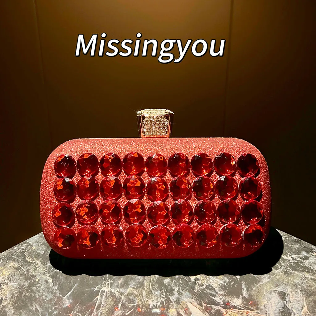 

New fashion temperament clutch bag women's chain dress handbag niche versatile messenger shoulder bag banquet bag