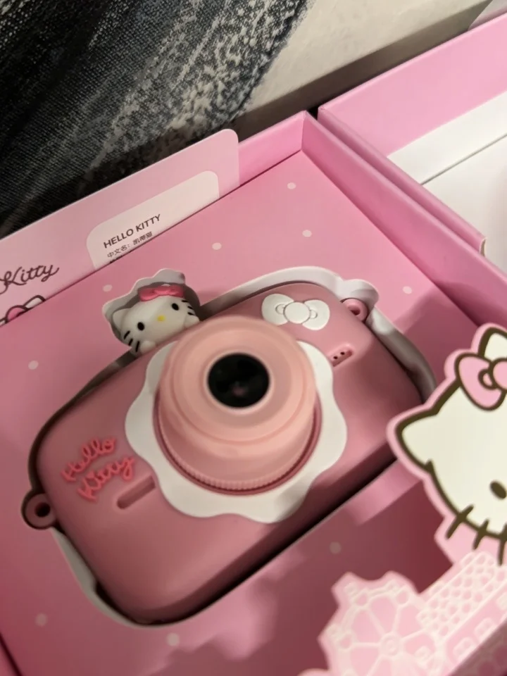 Anime Sanrio 4000w Pixels Kawaii Hello Kitty Portable Children Camera Digital Small Slr Hd Video Play Music Game Anti-fall Gifts