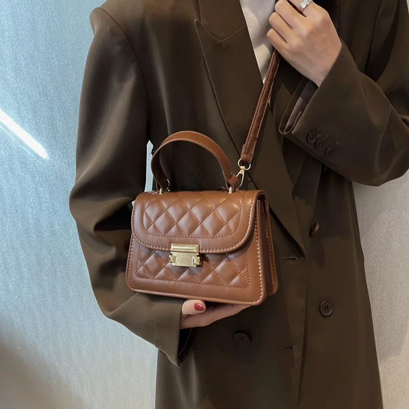 Fashion Embroidery Textured Bag Women's Bag 2023 Commuter Lingge Simple Single Shoulder Crossbody Bag Handheld Small Square Bag