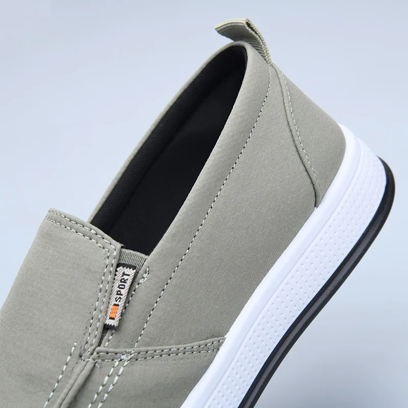 Herren-Slipper aus Canvas, atmungsaktiv, leicht, rutschfest, flache, bequeme Freizeitschuhe, ideal zum Spazierengehen, für den täglichen Gebrauch. – Detail 4