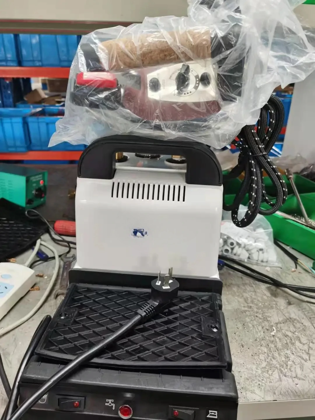 FOR DT-75 Electric Steam Boiler With Steam Iron clothes ironing machine