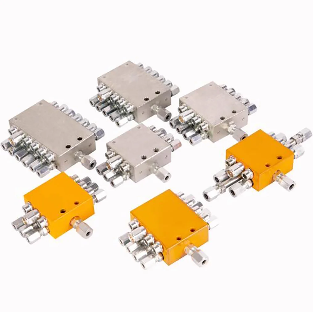 Progressive distributor for machine tool grease dispensing valve