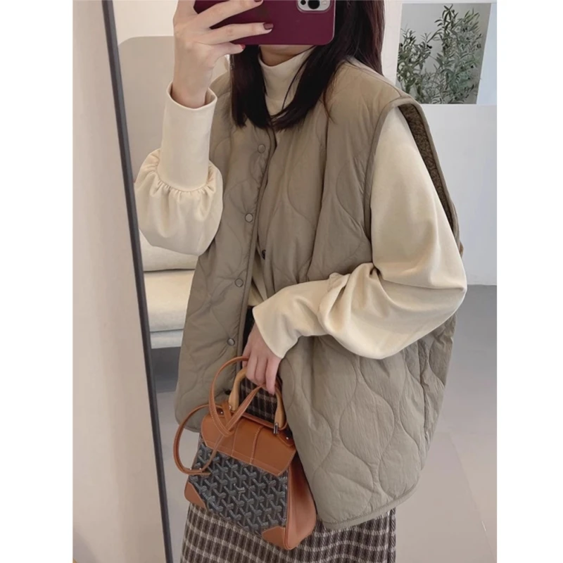 

Women's Double-Sided Wear Lamb Fur Vest 2025 Autumn Winter New Outerwear Layering Shoulder Pad Lamb Velvet Vest Jacket