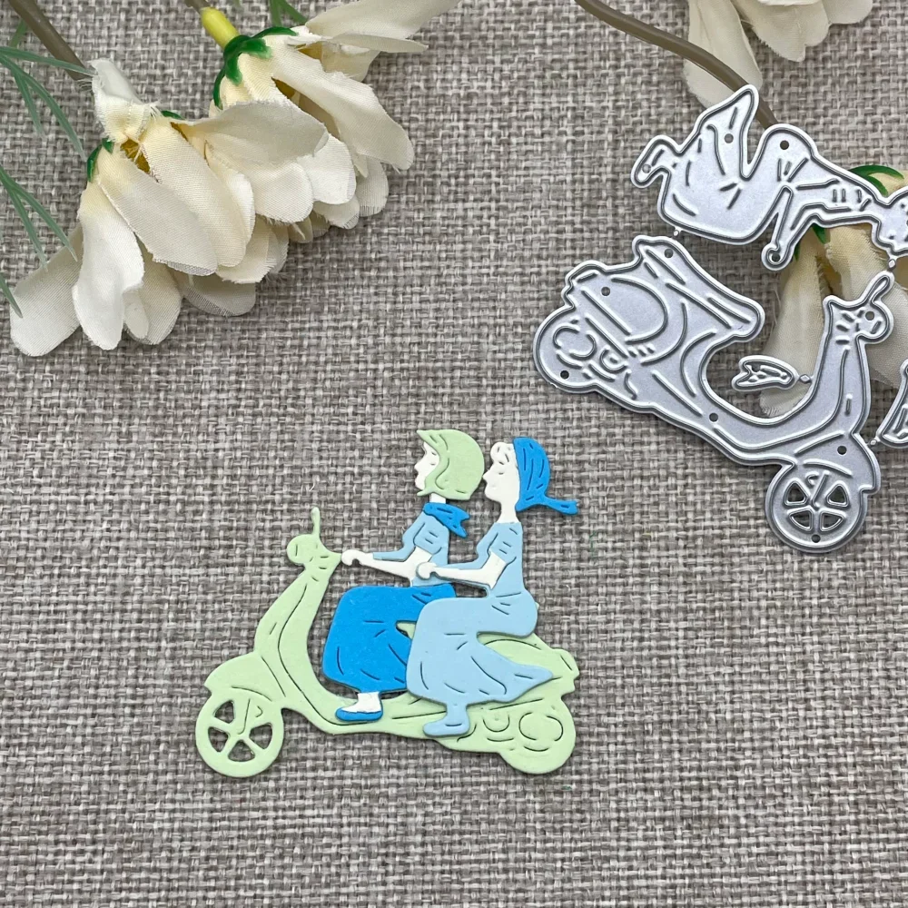 

Металлические вырубные штампы и трафареты для скрапбукинга, декоративного тиснения и рукоделия: Девушка на мотоцикле