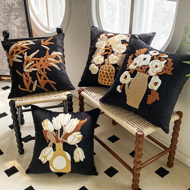 

45x45cm Throw Pillow New Chinese Sofa Velvet Cushion French Retro Medieval Embroidery High-end Light Luxury Bed Pillow