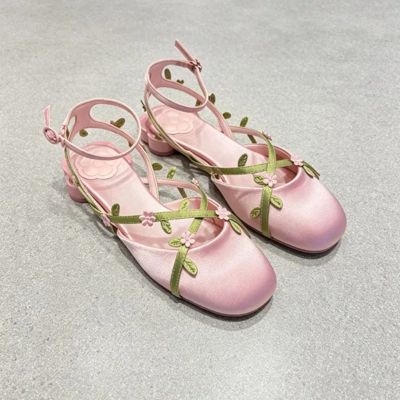 2026hot Fashion Women's Shoes Sweet Style Baotou Low Heel Sandals for Woman Elegant French Casual Shoe Designer Shoes