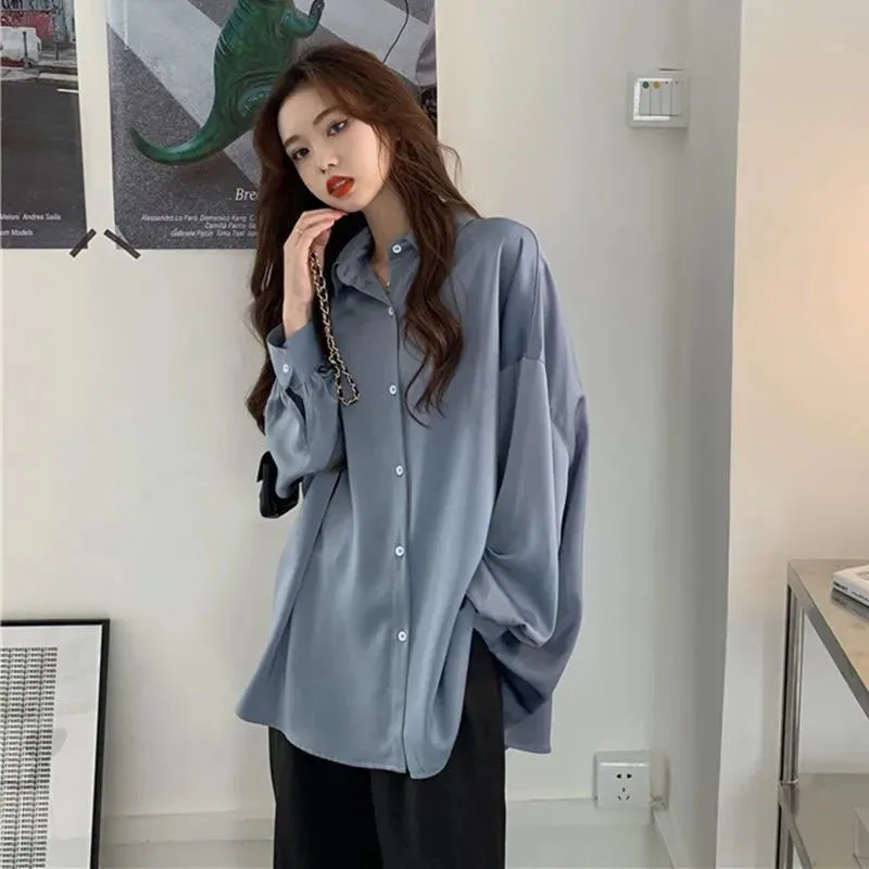 Autumn 2024 New Long Sleeve Shirt Women Vintage Streetwear Loose Single-breasted Blouse Woman Casual All-match Lapel Shirts Tops