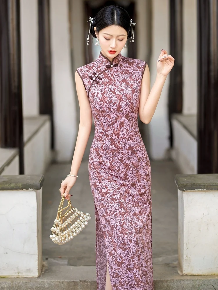 Ele Long Svel Qipao…