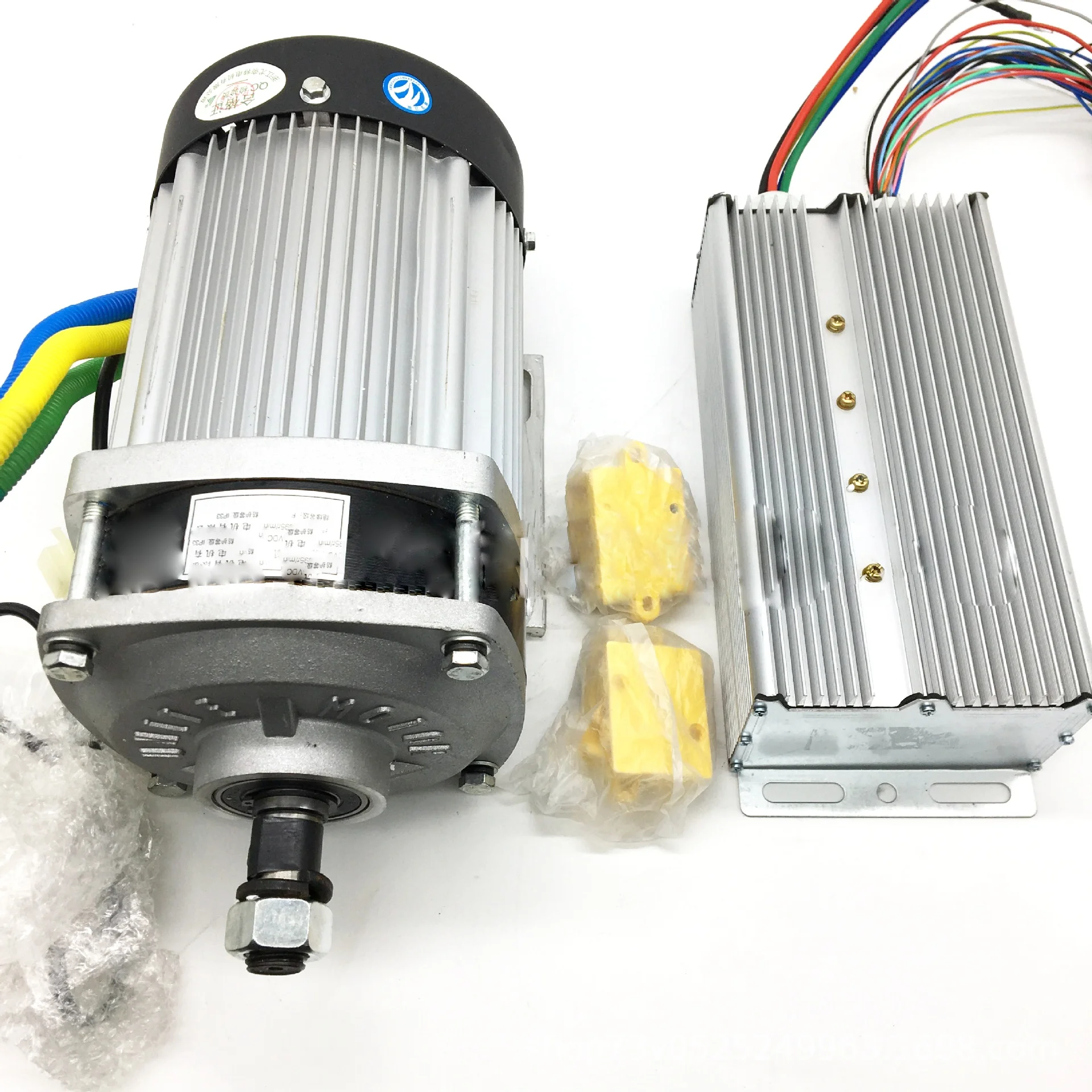 48V/60V 1000W  Smooth-Operation BM1412 BLDC Motor with Controller for Electric Skateboards - view 4