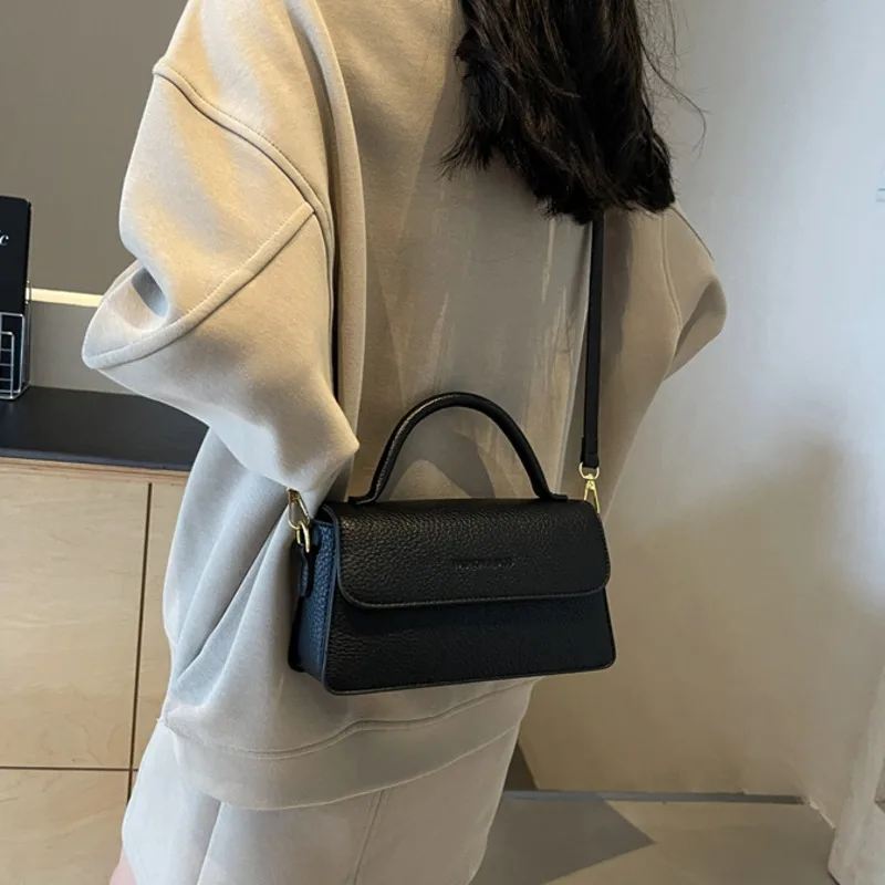 

Women's Solid Color Shoulder Bags 2024 Winter Y2K Fashion PU Leather Brand Deginer Crossbody Bag Female Travel Handbag And Purse