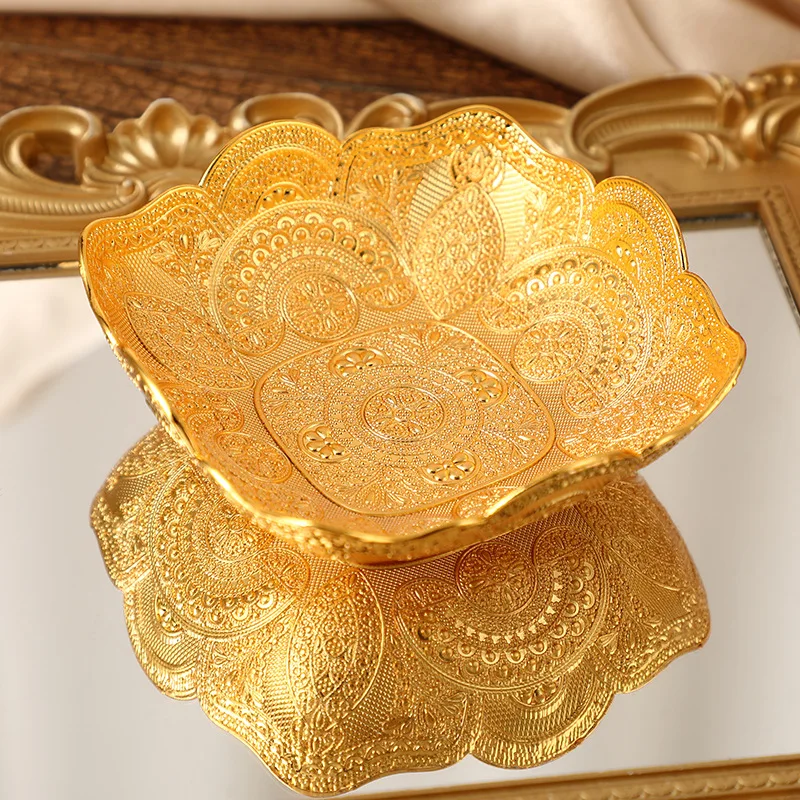 

Zinc Alloy Fruit & Snack Bowl, European Creative Serving Tray for Candy Nuts, Fashionable Home Party Tableware