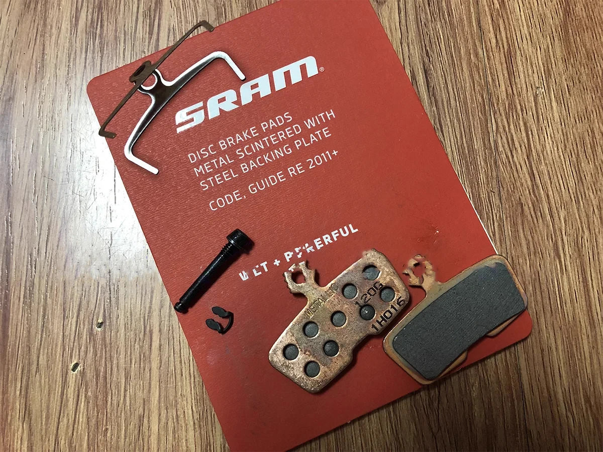 SRAM CODE GUIDE G2 RE DB8 series bicycle metal brake pads METAL SCINTERED WITH STEELPLATE MTB & Road bicycle acesssories cycling