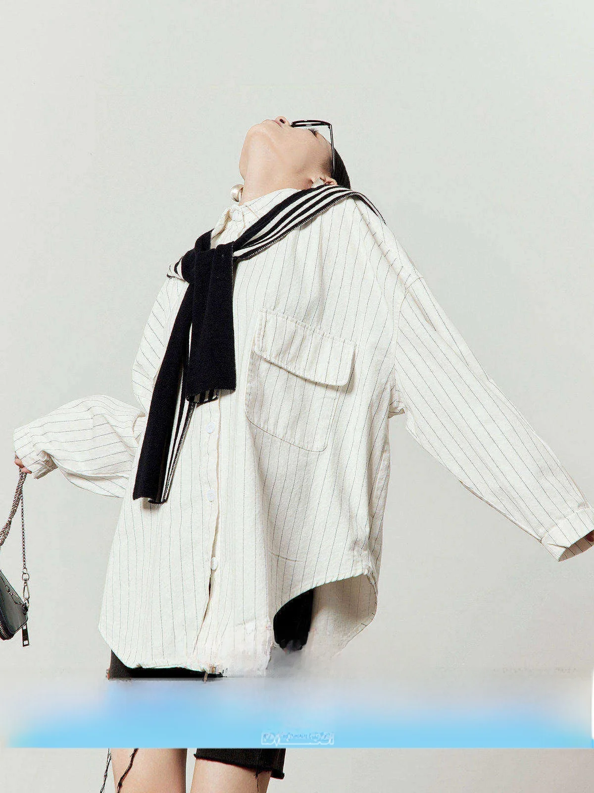 

White Loose Fit Striped irt for Women Turn-down Collar Breathable Summer New Arrival Simple Design Casual irt