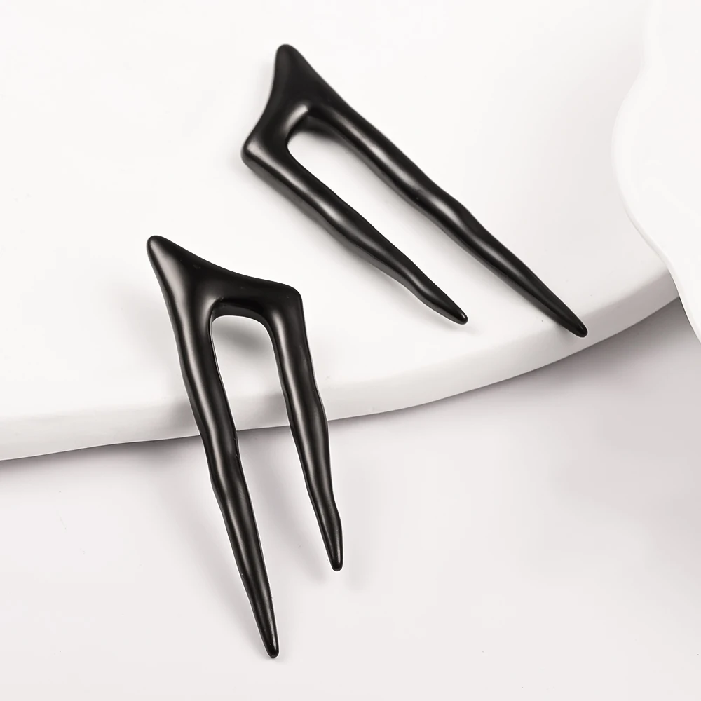 Vankula 2PCS 316 Stainless Steel Crutch Ear Weights Hangers Gauges Tunnels For Stretched Lobe Piercing Women Body Jewelry