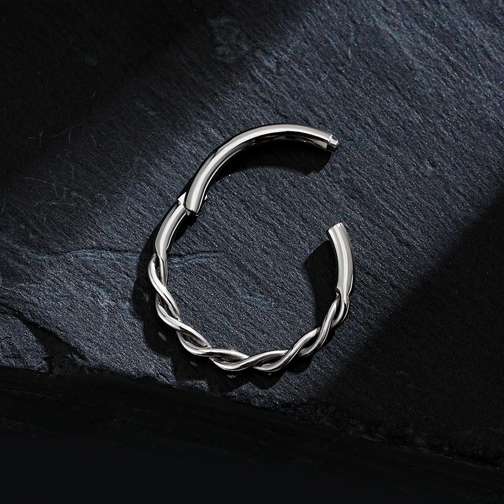 Right Grand ASTM F136 Titanium Twisted Segment Clicker Ring 16G Braided Twist Septum Daith Earring Cartilage Piercing Jewelry