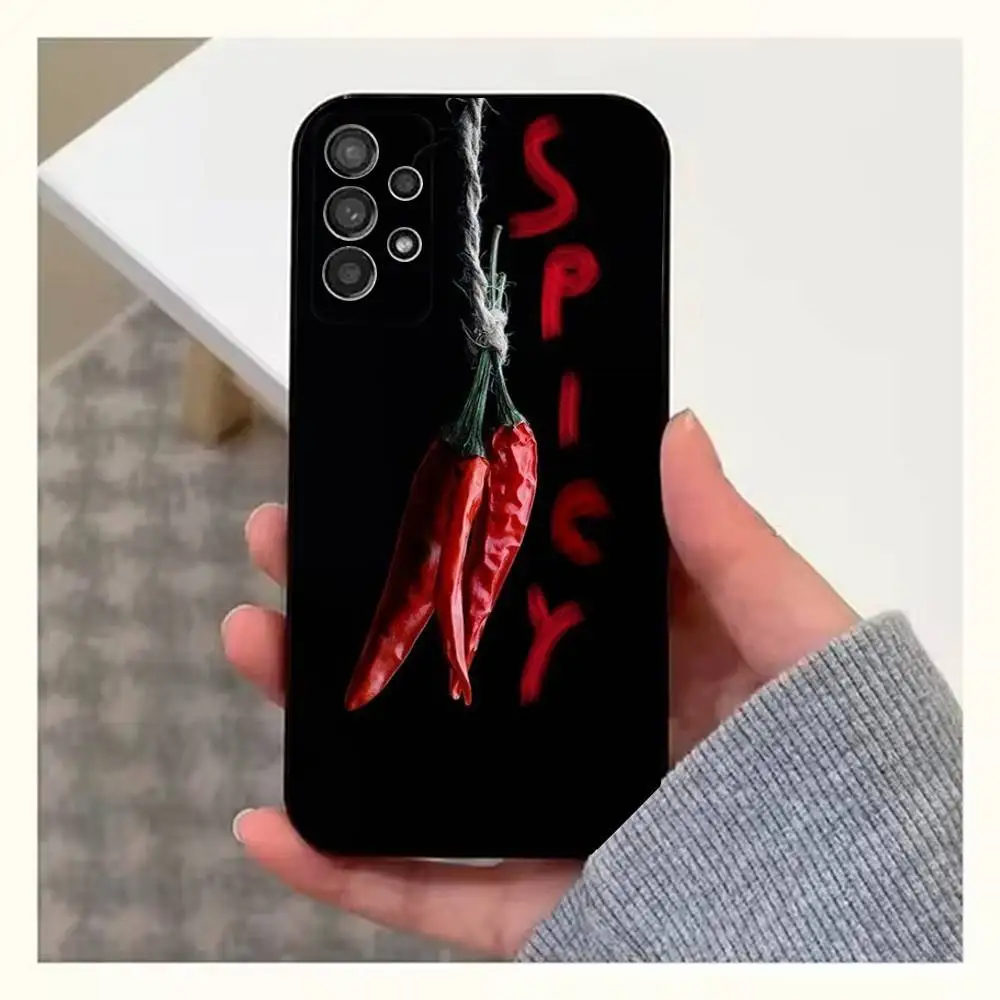 赤い唐辛子柄のスマホケース Samsung S25,S24,S23,S22,S20,S21,S10,Ultra,Plus,Lite,FE対応 ソフトシリコン製 ブラックカバー