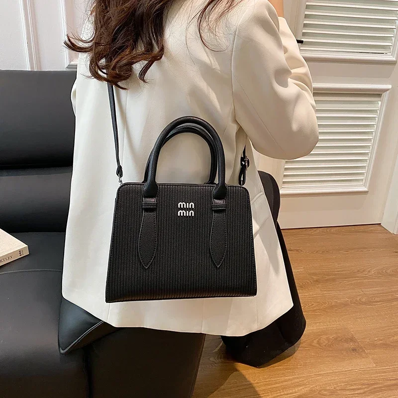 

New Zipper Crossbody Bag For Women Stylish Party Shoulder Bag Classic Trendy Handbag With Luxury Designer Logo