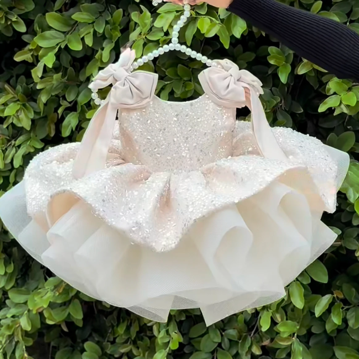 Beaded bow puff skirt Children Baptism Outfit Gorgeous Girls' Christmas Performance Princess Dress 2-8 year old flower girl w
