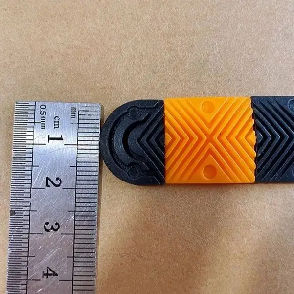 โมเดลรถพลาสติก 1/18 1/24 พร้อมสปีดบัมป์ ฉากจำลองลานจอดรถใต้ดิน อุปกรณ์เสริมสำหรับไดโอรามา